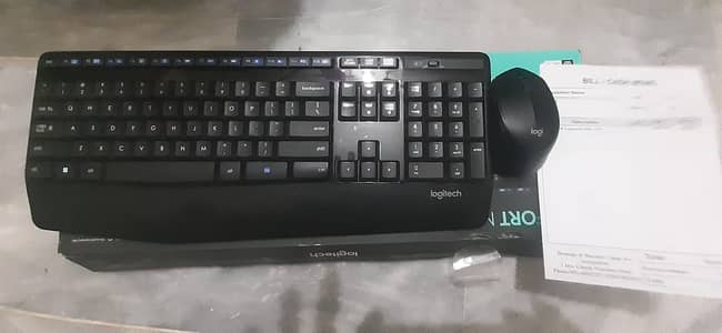 Logitech Wireless keyboard mouse