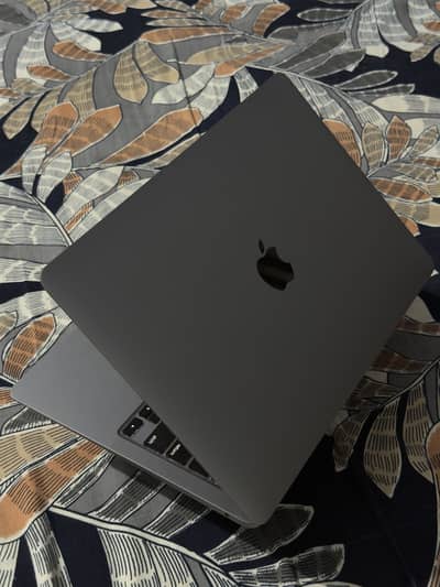 Macbook air 2020 intel i5 16/256