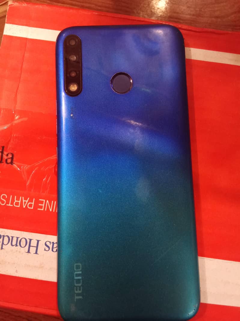 Tecno Spark 4 4
