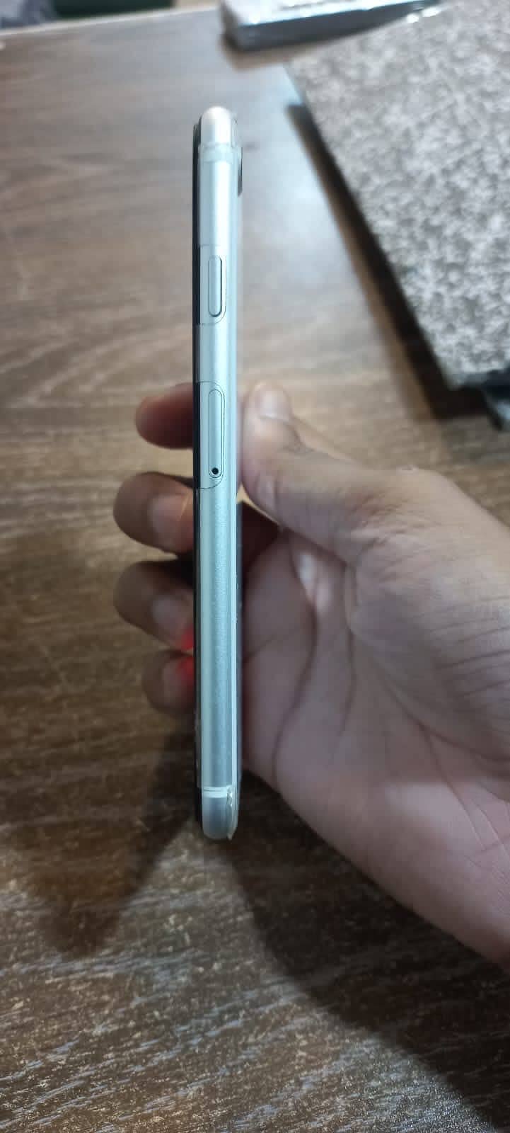 Apple iPhone SE 1