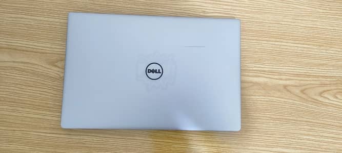 Dell xps 13 Laptop | i7 6th with 8/256 ssd | best for online work