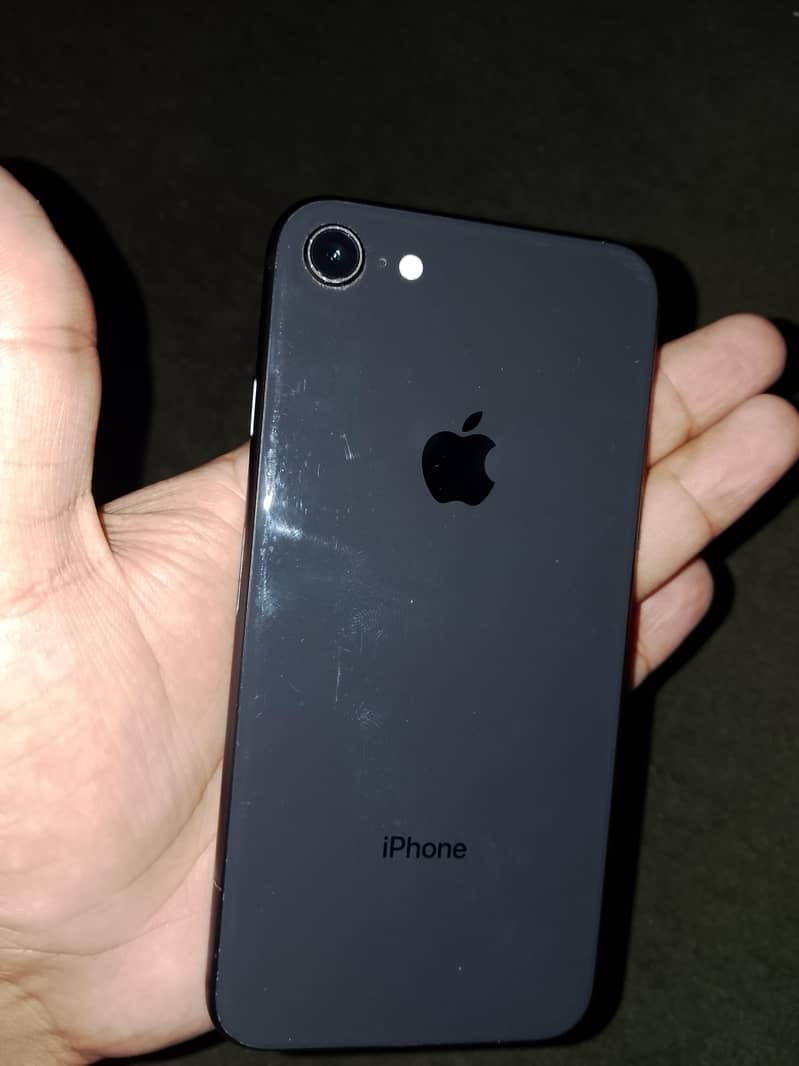 Apple iPhone 8 2