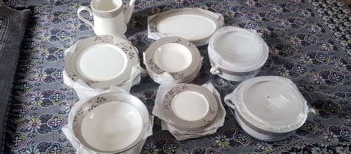 chini dinner set sale