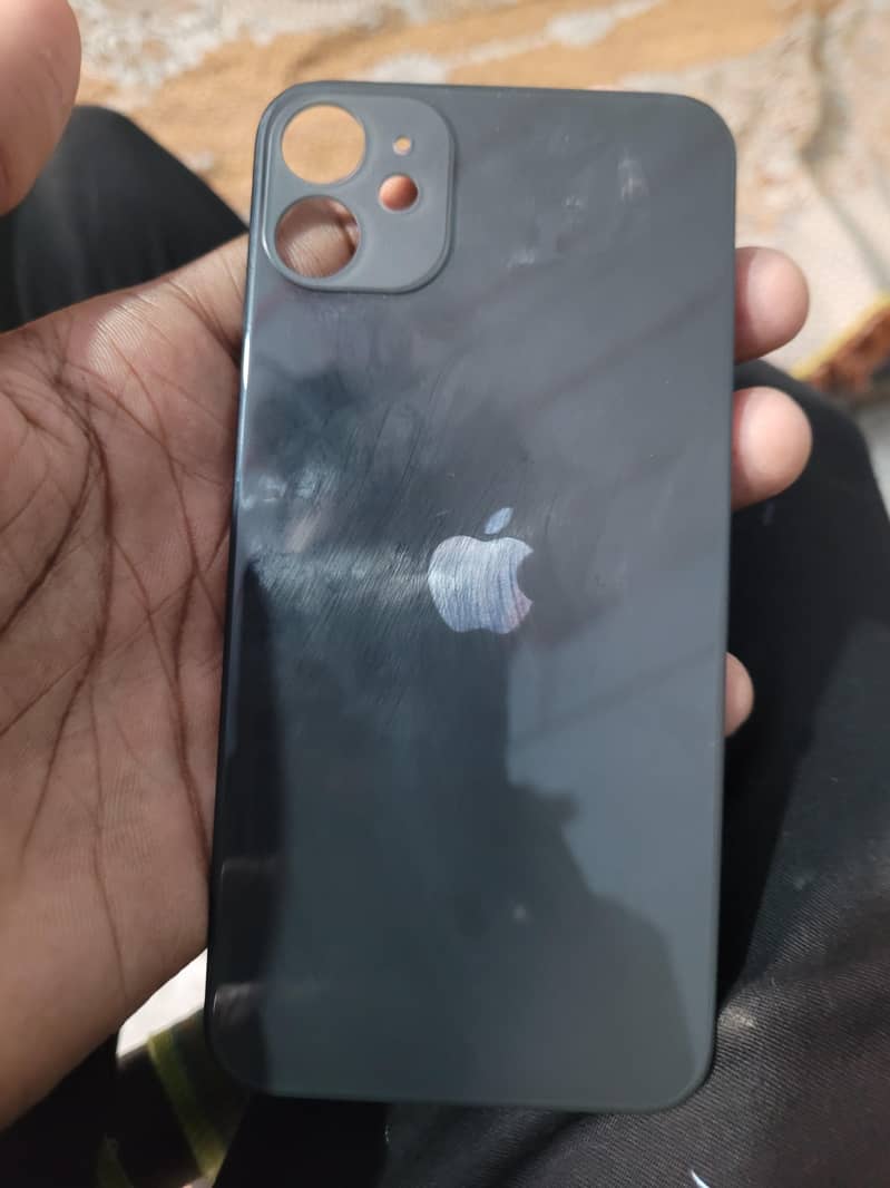 Apple iPhone 11 0