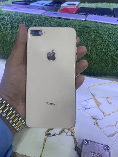 Apple iPhone 8 Plus