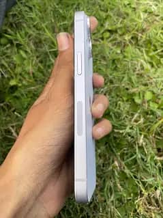 Apple iPhone 14
