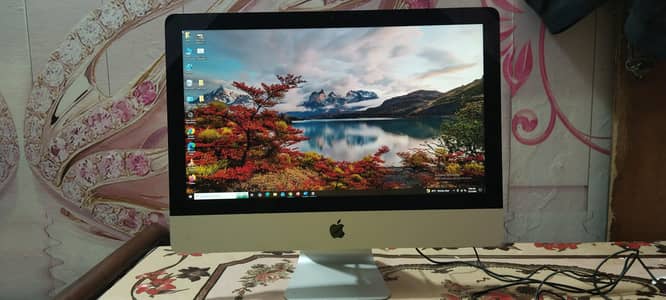 Apple iMac Core i5 | 8GB RAM | 1TB HDD | With Org Keyboard & Mouse