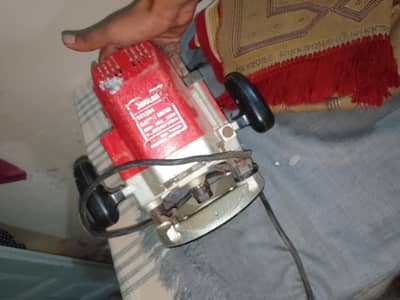 Hitachi Randa Machine Wood Planer`