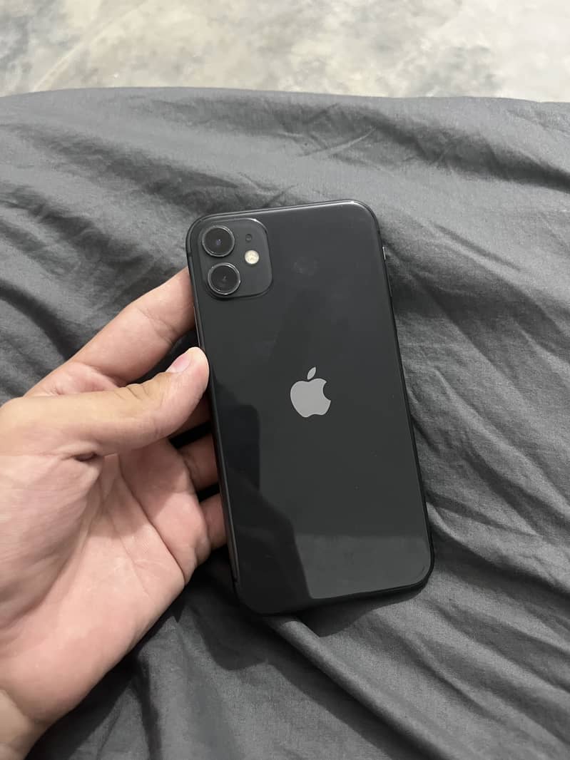 Apple iPhone 11 0