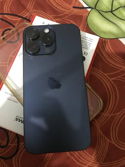 Apple iPhone 15 Pro Max icloud locked