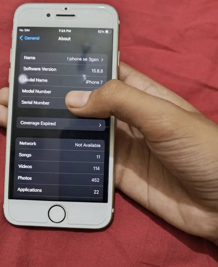 Apple iPhone 7 3