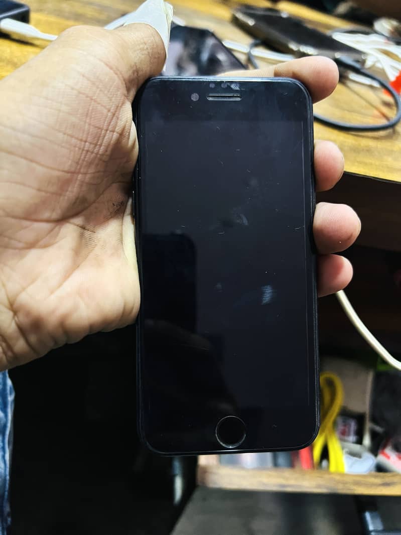 Apple iPhone SE 1