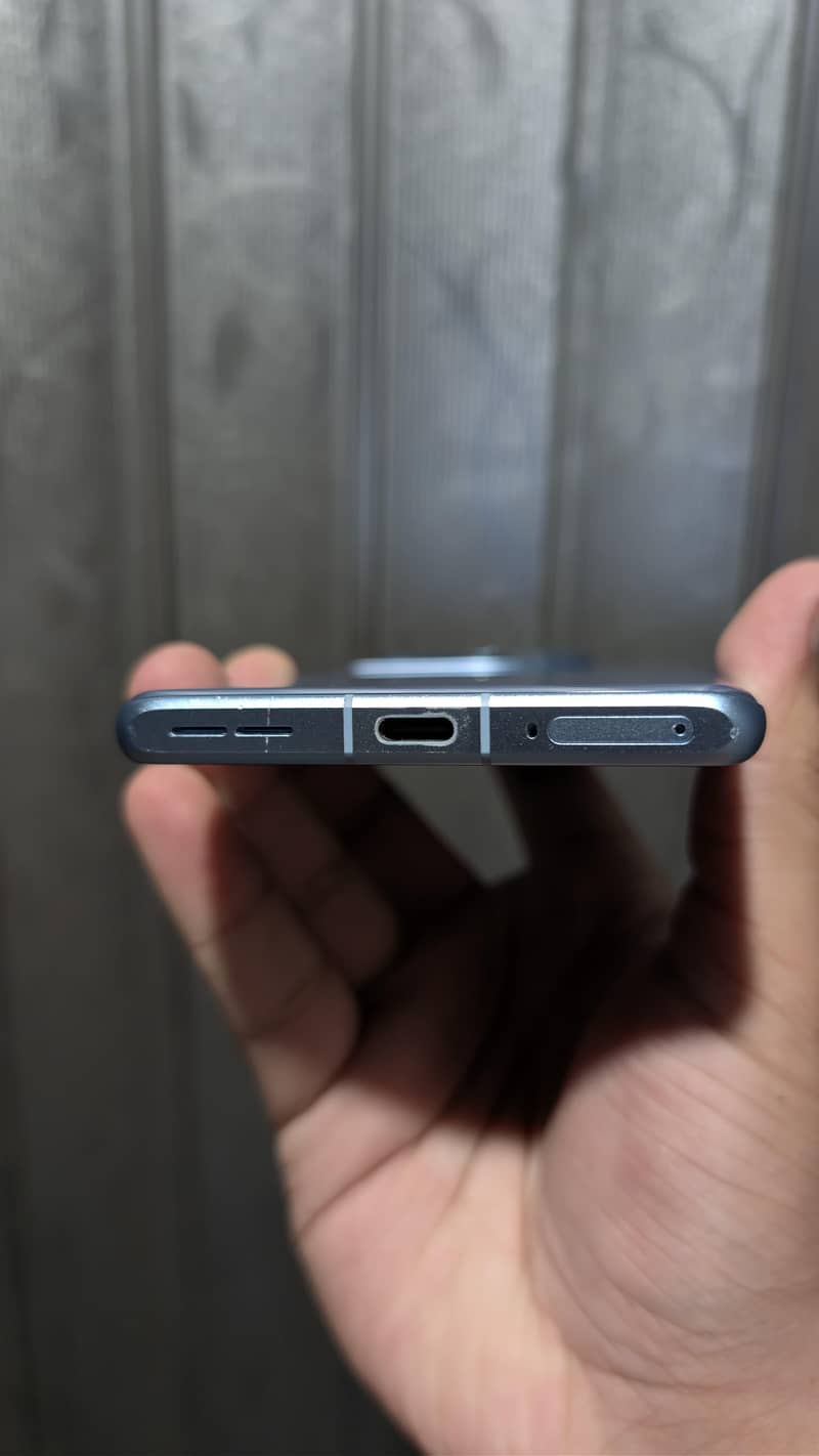 One Plus 12R 3