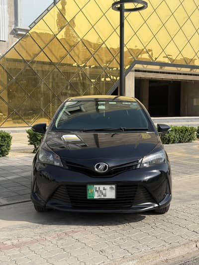 Toyota Vitz 2014