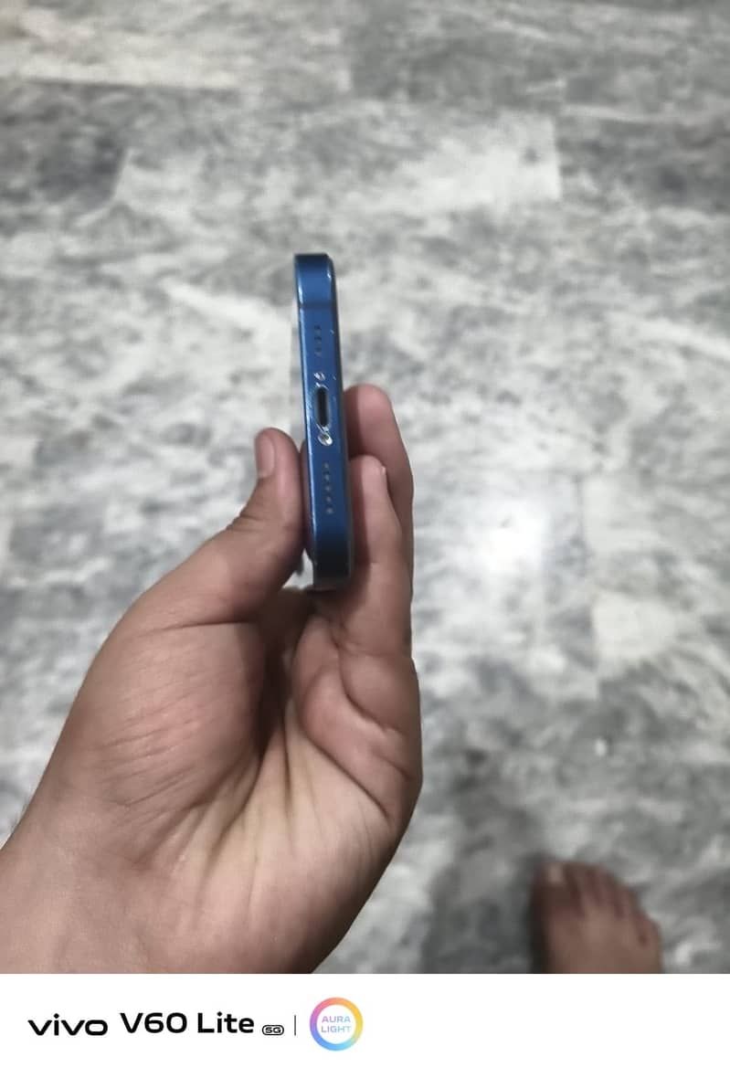 Apple iPhone 12 3