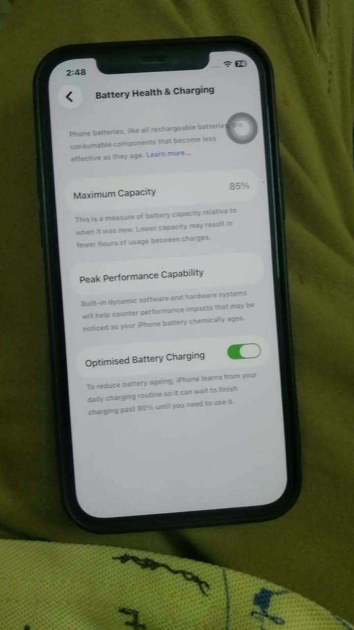 Apple iPhone 12 0