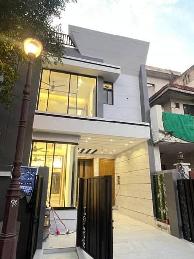 3.5 Marla Brand New House For Rent In Mustafa Town