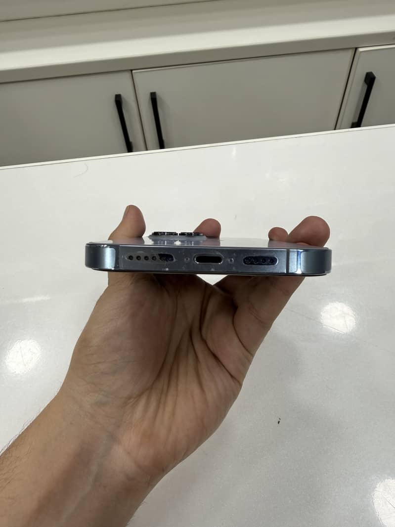 IPhone 13 Pro Max 4