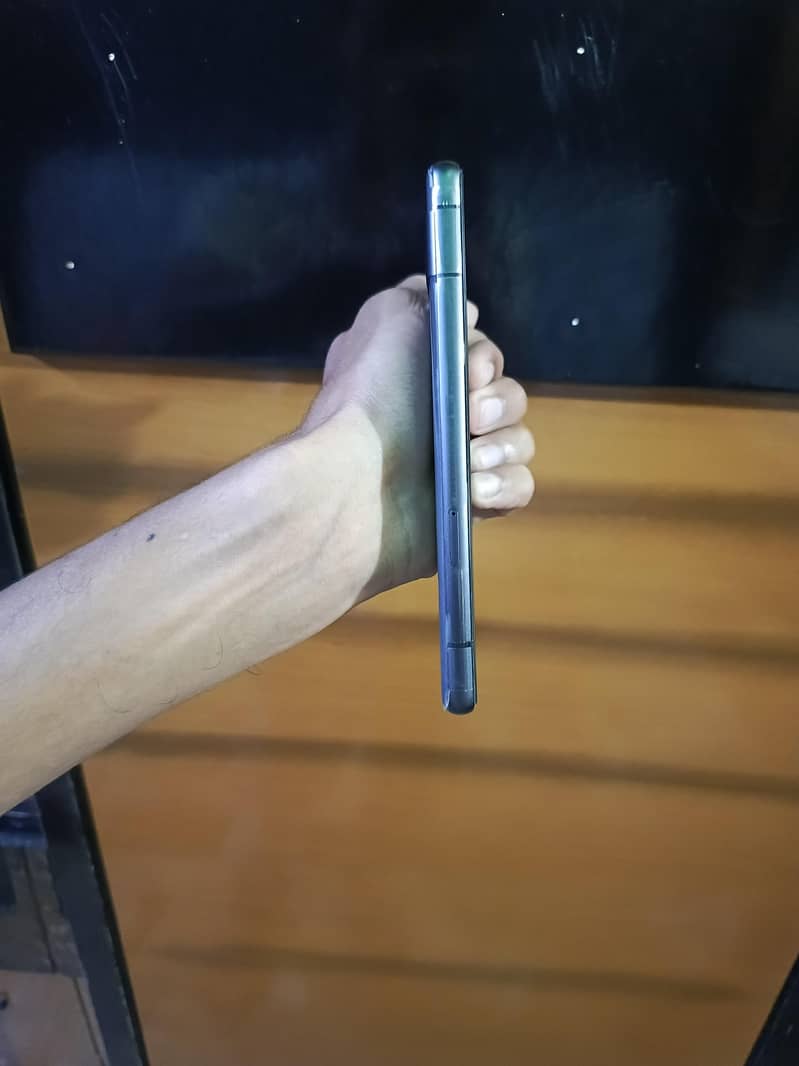Google Pixel 7a 1