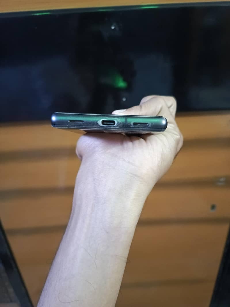 Google Pixel 7a 2