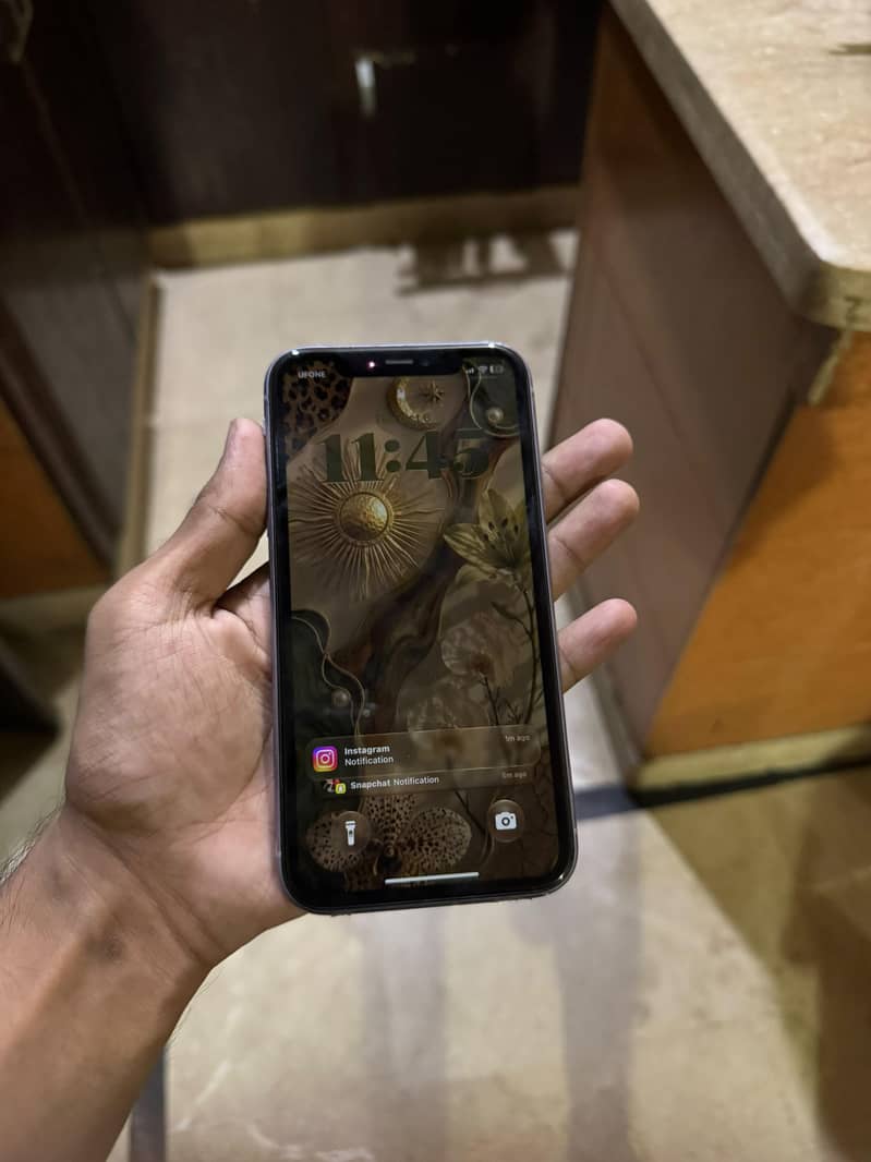 Apple iPhone 11 1