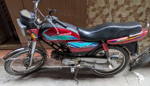 United 100 cc