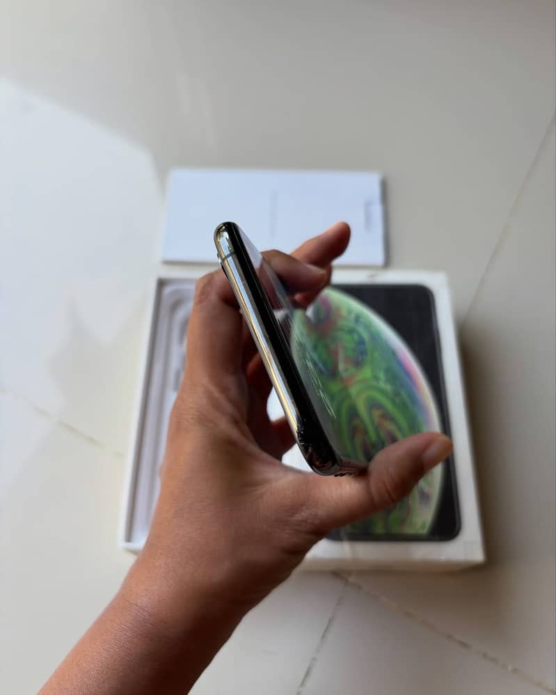 Iphone mobile 8