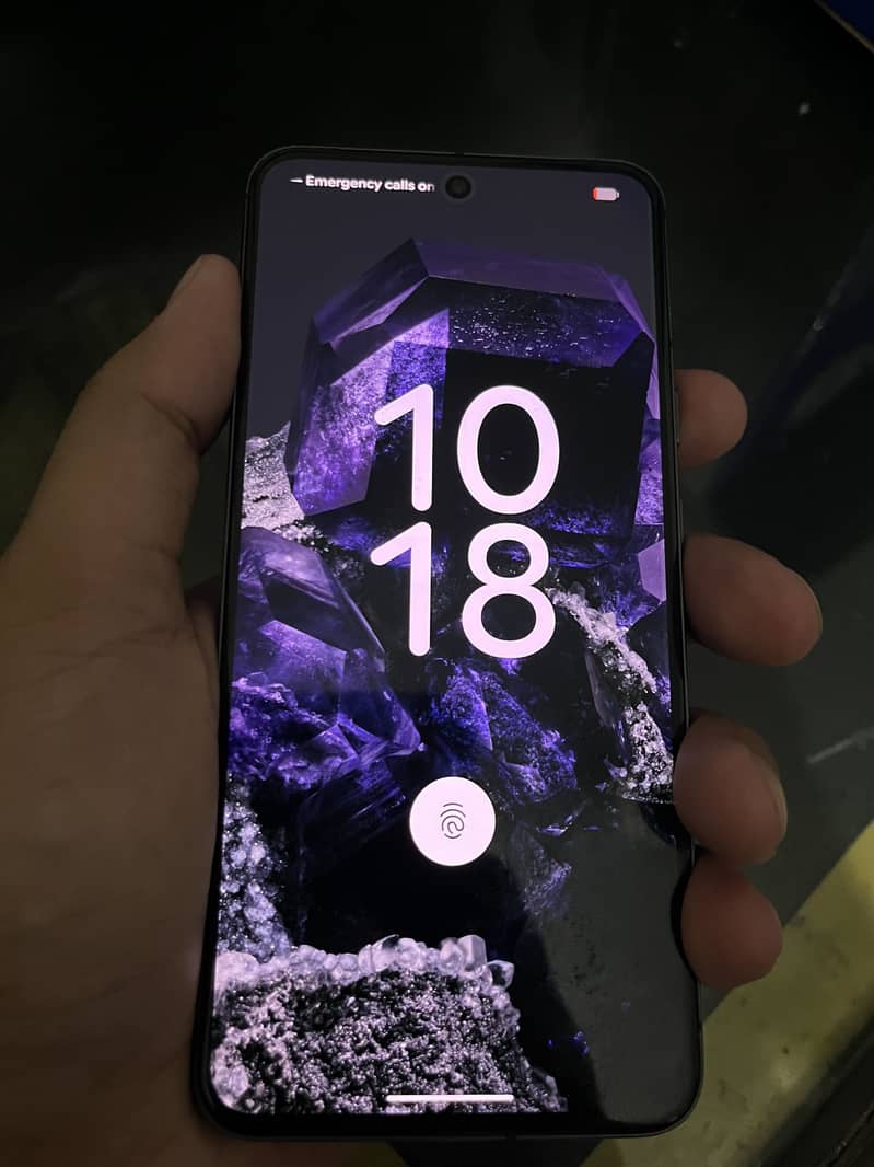 Google Pixel 8 4
