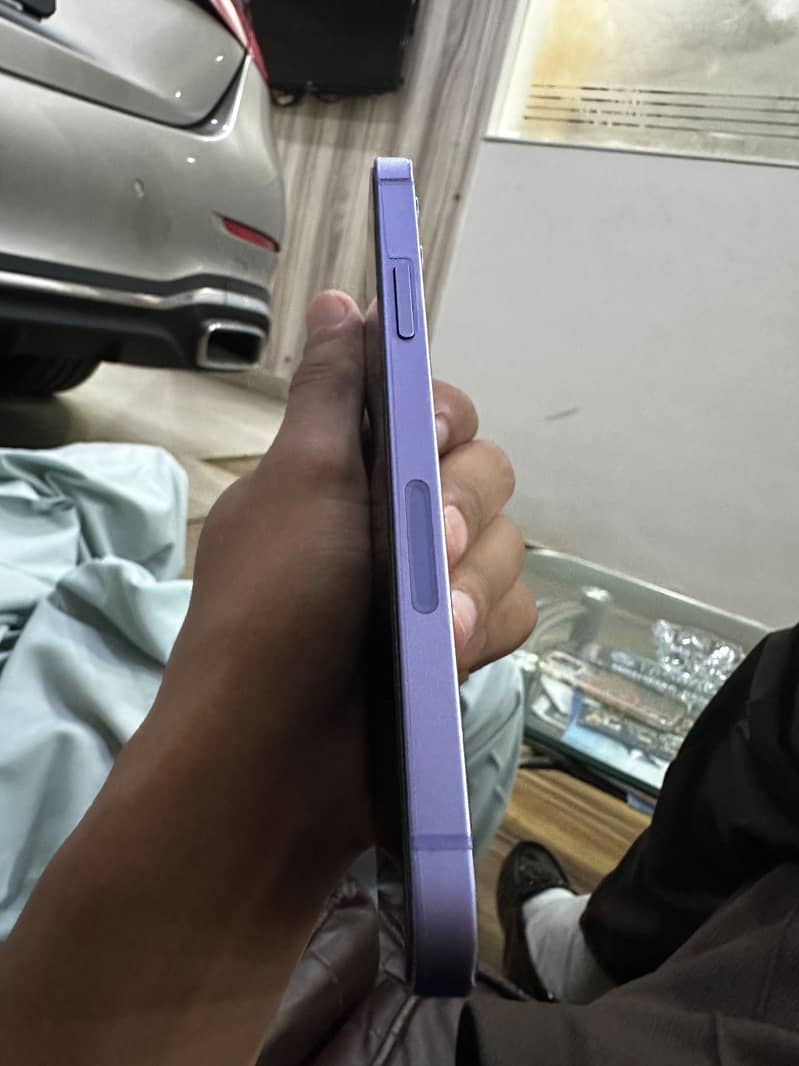 Apple iPhone 12 2