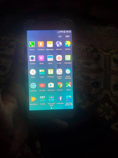 Samsung Mobile J7