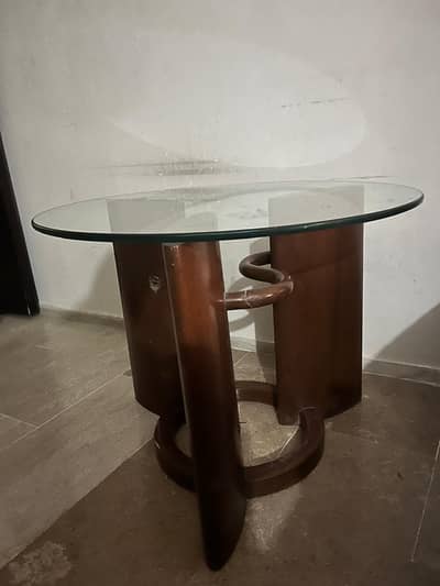 Diyar wood coffee table