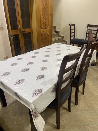 6 seater dining table