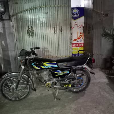 Honda 125 black for sale