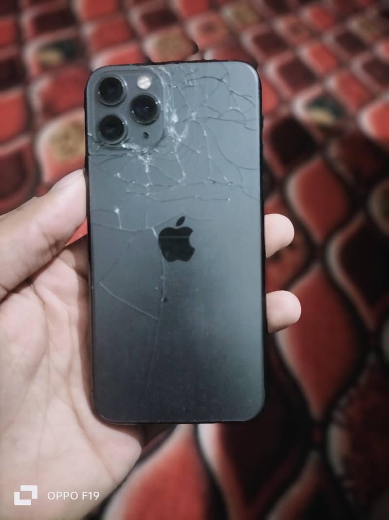 Apple iPhone 11pro 1