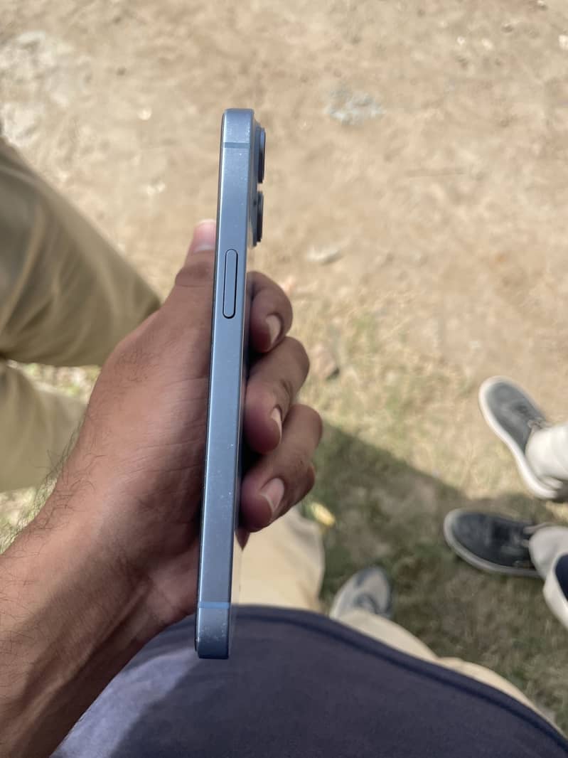 Apple iPhone 14 5