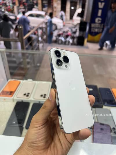 Apple iPhone 13 Pro