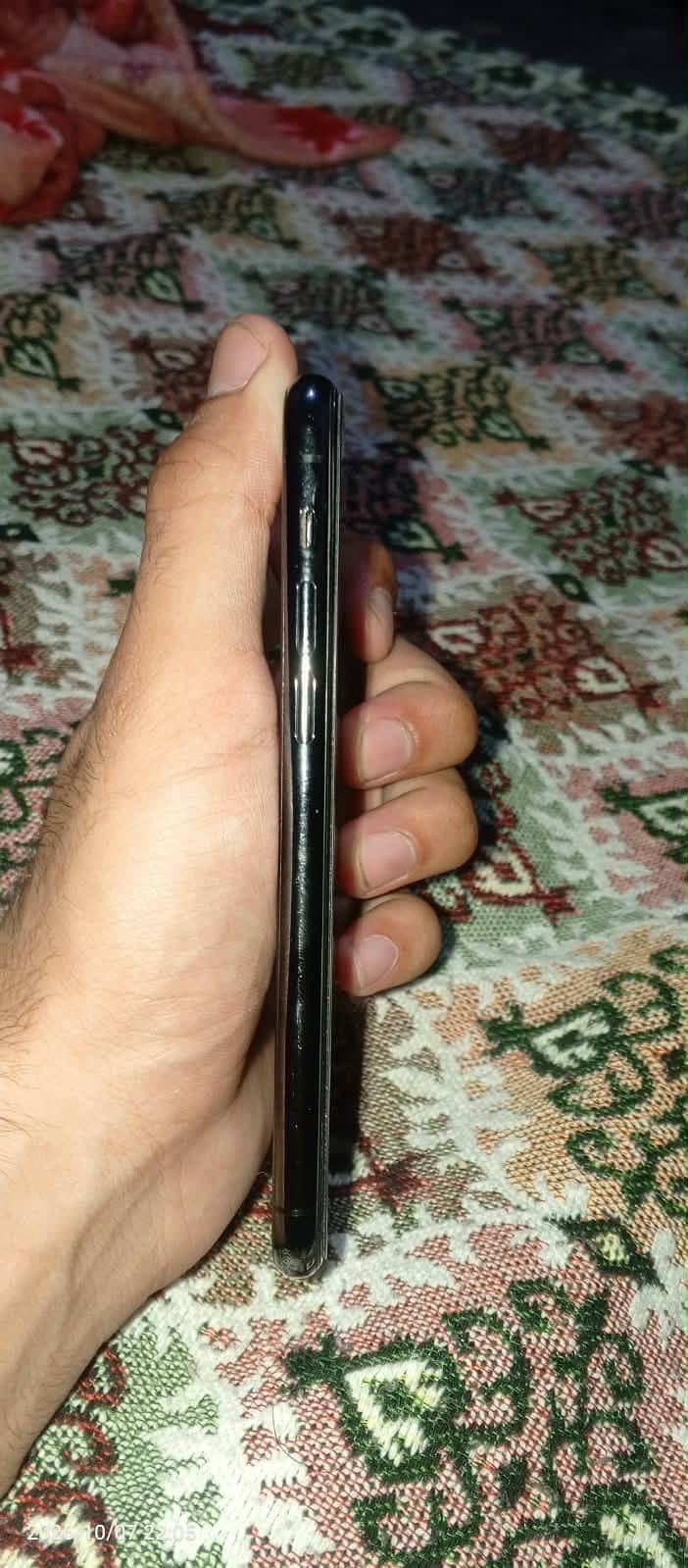 Apple iPhone 11 Pro 7