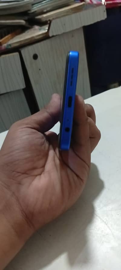 6/128 3 months used