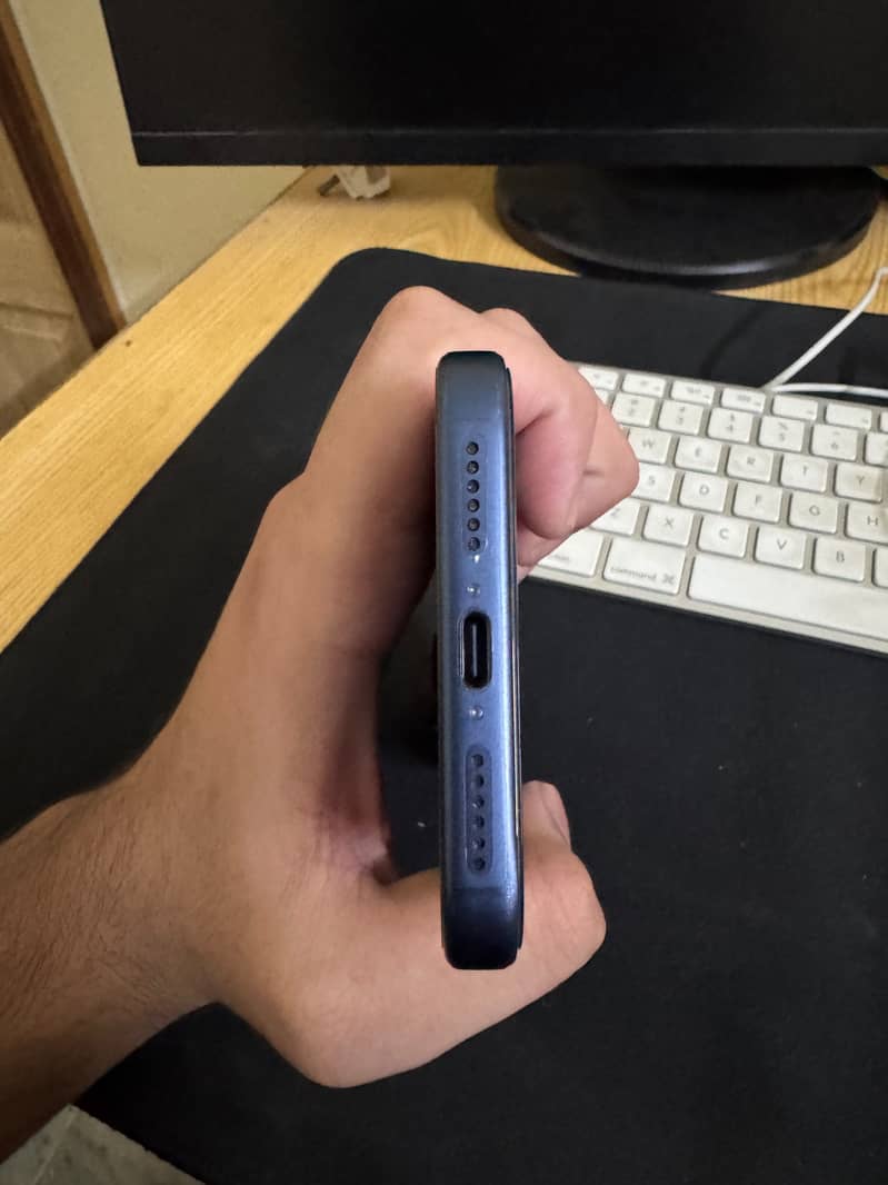 Apple iPhone 17 Pro Max 1