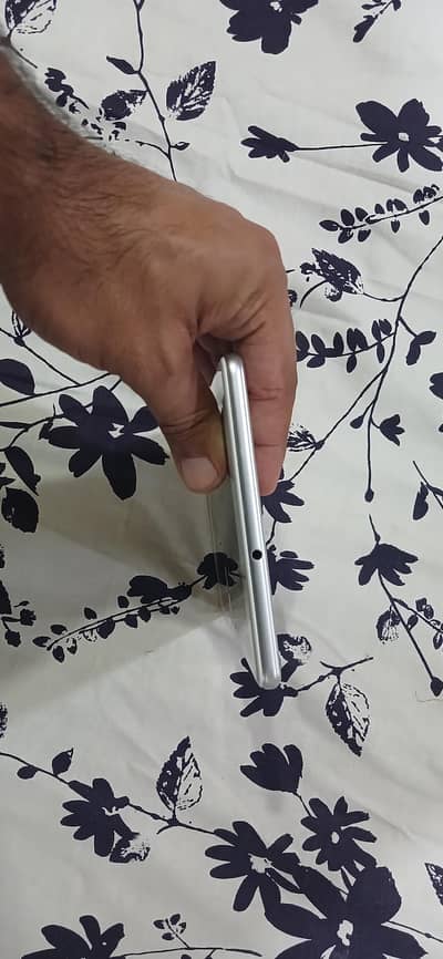 samsung tab T290,