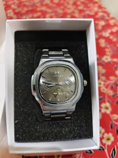 MATTURI BRAND WATCH FOR SELL
