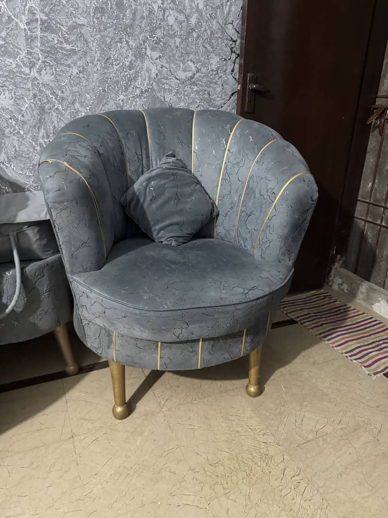couches set 2