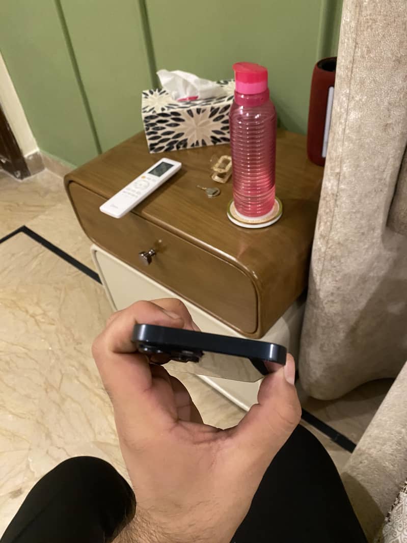 Apple iPhone 14 2