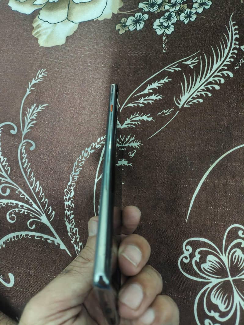 Tecno CAMON 40 Pro 3