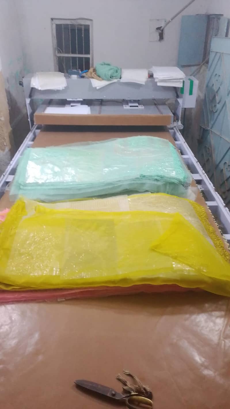 Press machine 1
