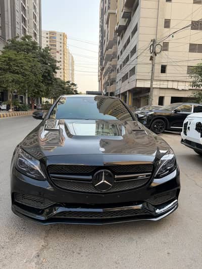 MERCEDES BENZ C63s W205 AMG