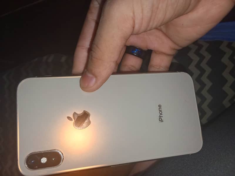 Apple iPhone X 0