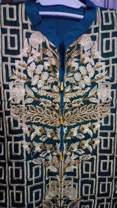 Heavy Embroidered Dark Green 3 Piece Suit – Party Wear