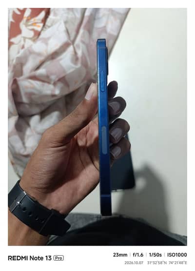 Apple iPhone 12