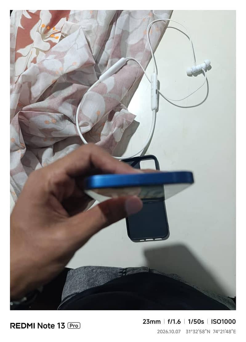 Apple iPhone 12 2